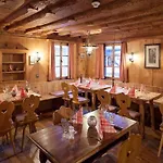 Alte Post By Mountain