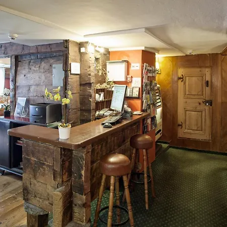 Alte Post By Mountain 2*