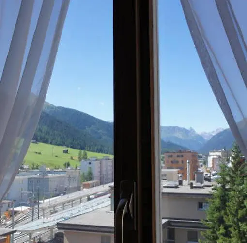 Alte Post By Mountain 2* ダヴォス・プラッツ